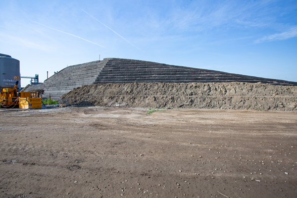 Gewapende grondconstructies Blankenburgverbinding A15 en A20